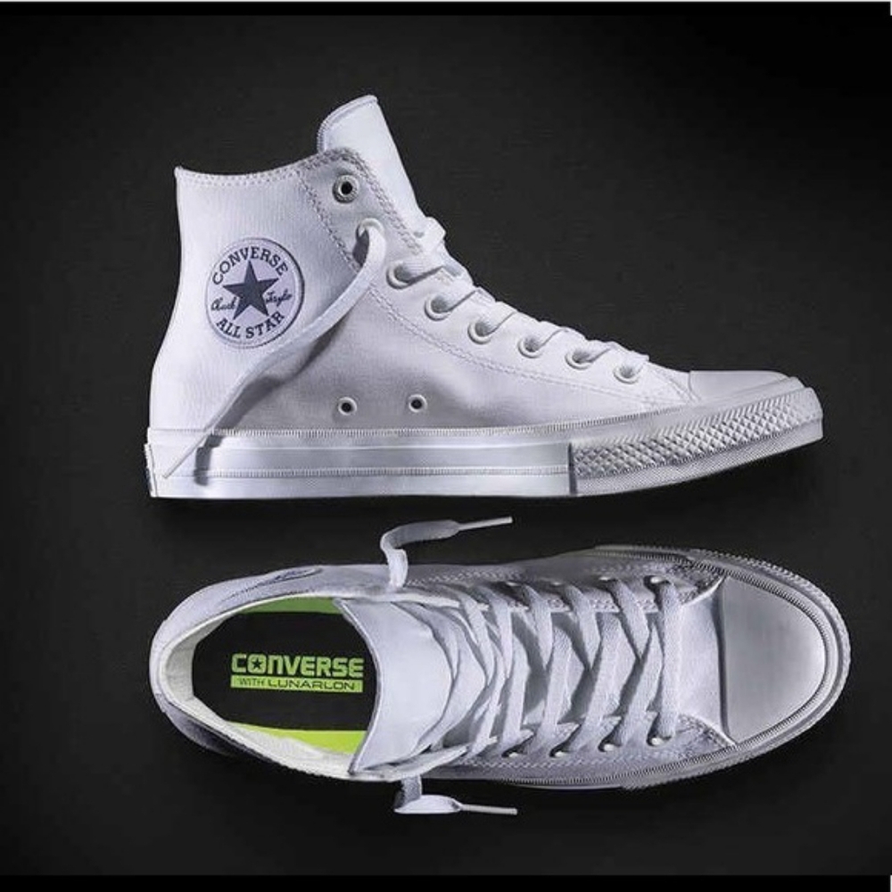 RARE DISCONTINUED Chuck Taylor II
